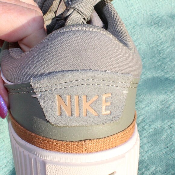 NWOT Nike Court Legacy Lift Leather Sage Green & White Platform Sneakers Size 11 - Picture 5 of 13